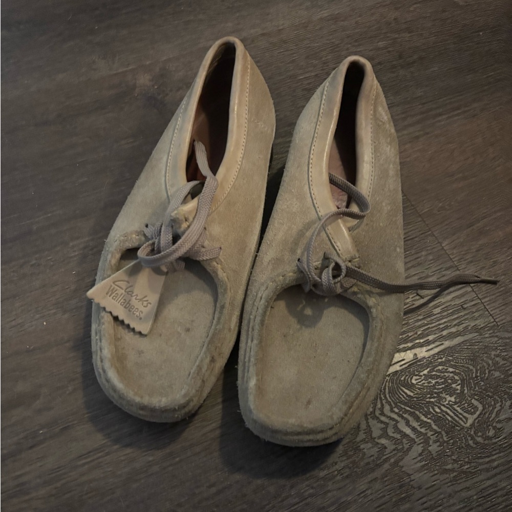 Gold Leather Shoes